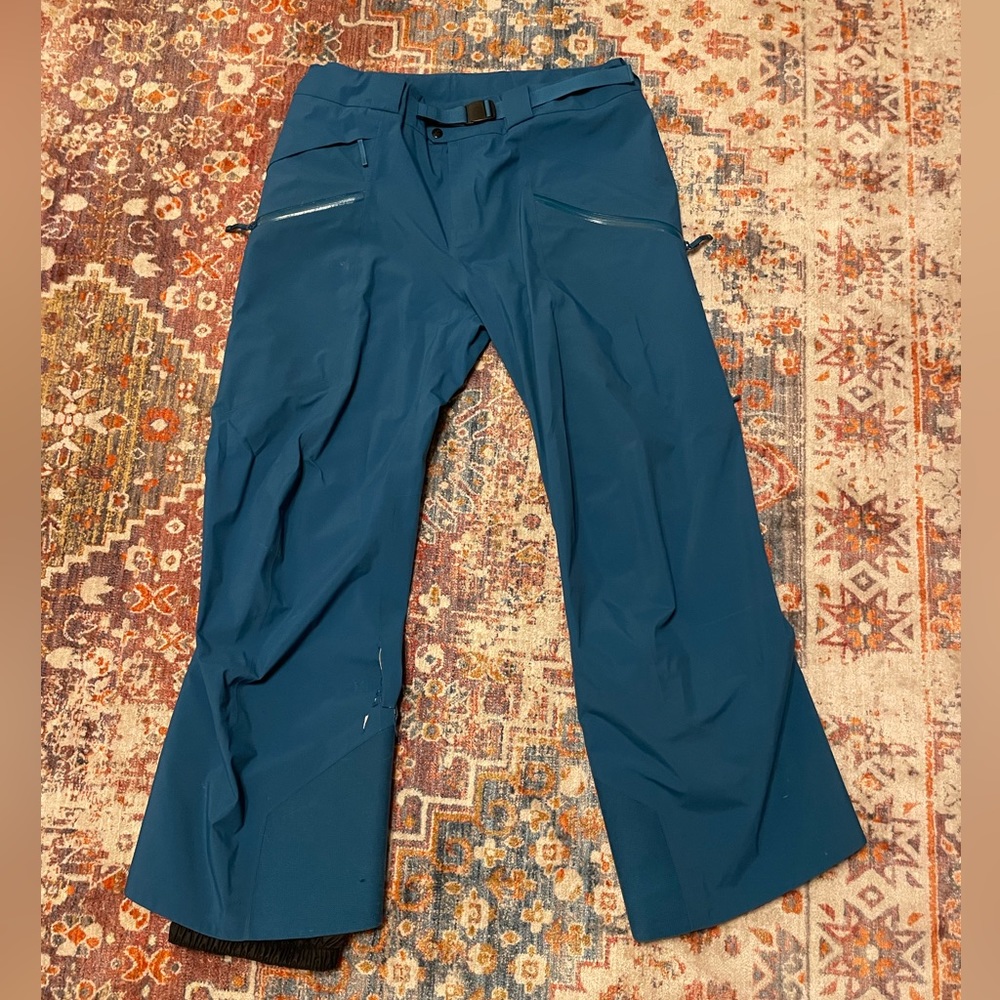 Arc’teryx men’s ski pants